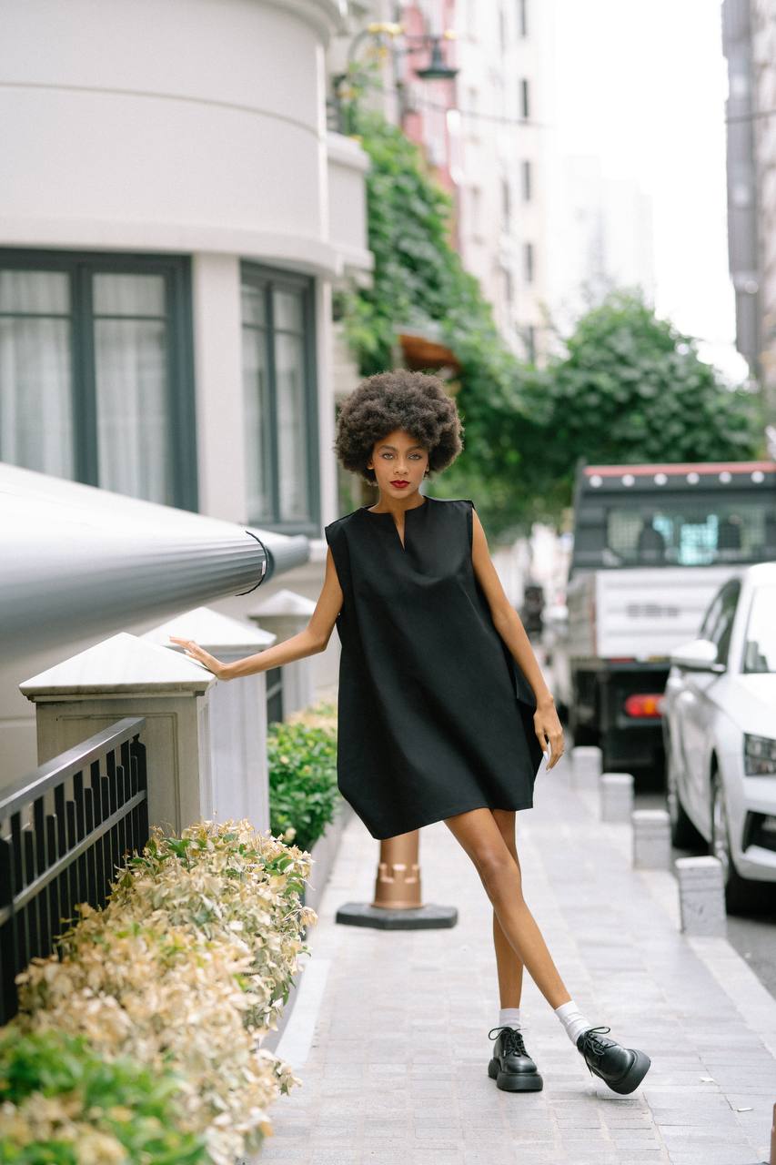Black Side Sharp Dress