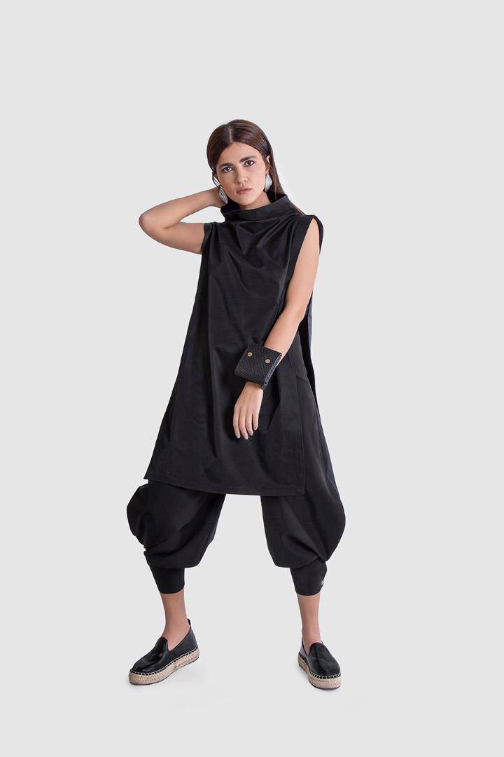 Black Deconstruction Tops